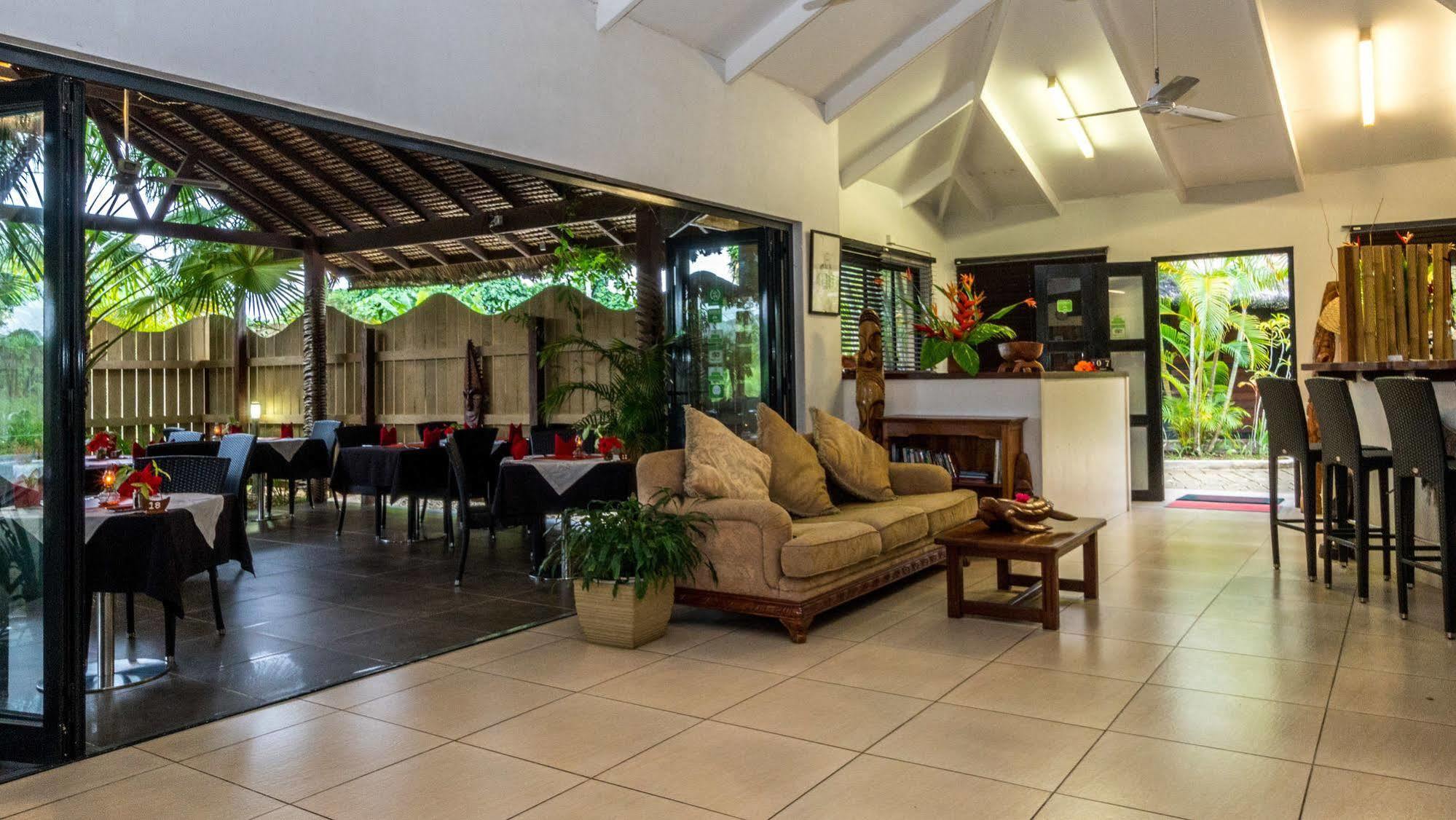Village De Santo Resort Luganville Exterior photo